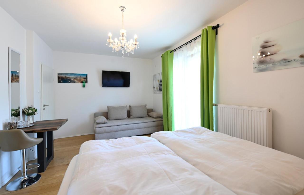 Hotel Enjoyit Velden West Selpritsch Exterior foto