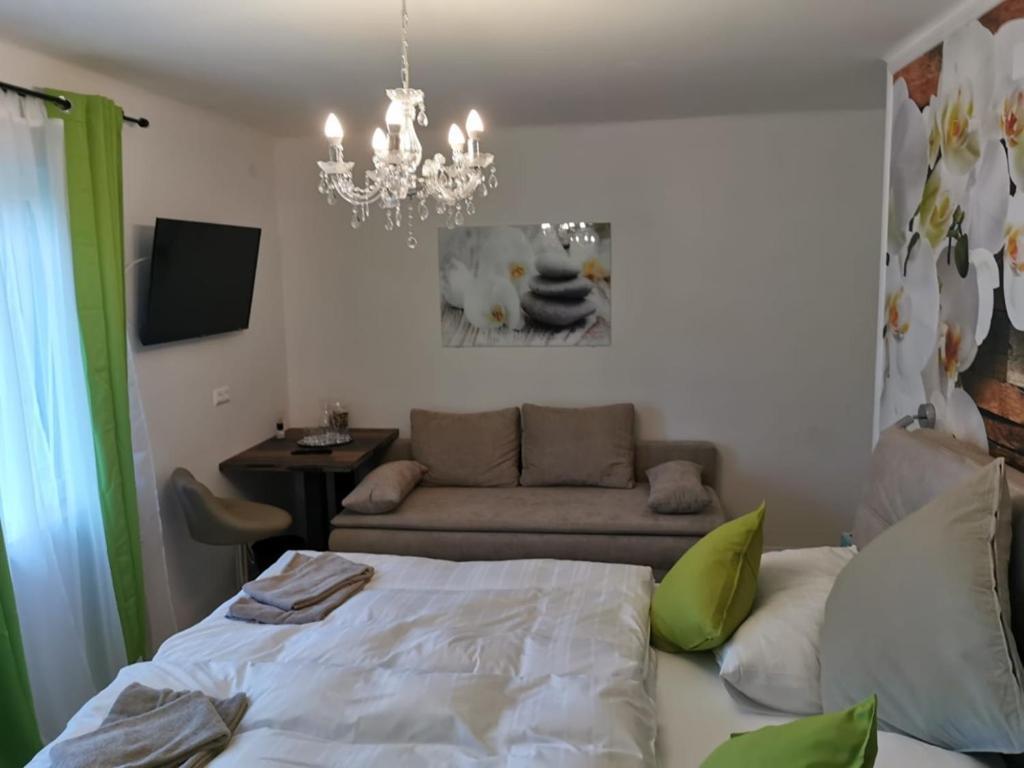 Hotel Enjoyit Velden West Selpritsch Exterior foto